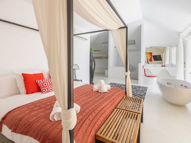 Penthouse avec 3 Chambres  à The Golden Mile