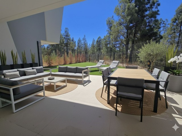 Huvila, El Chaparral, R4794292