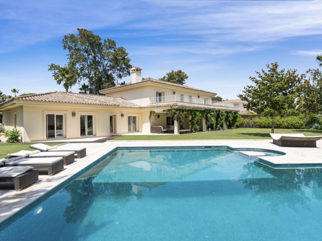 7 Soveroms Villa i Sotogrande Costa