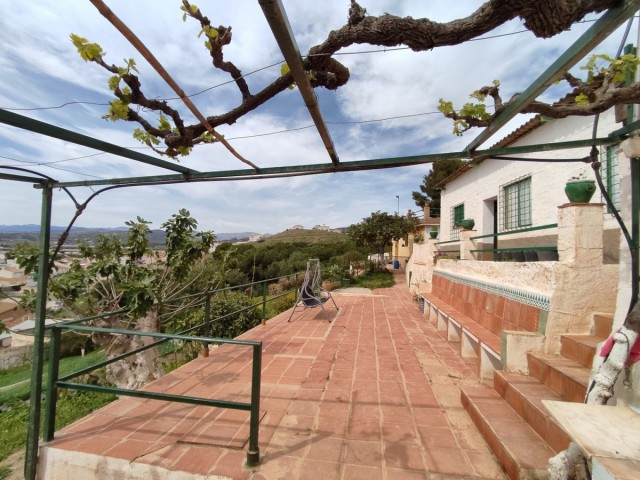 Villa avec 4 Chambres  à Vélez-Málaga