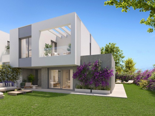 3 Bedrooms Townhouse in Elviria