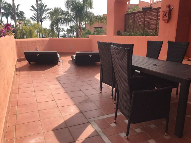 Appartement, New Golden Mile, R2640542