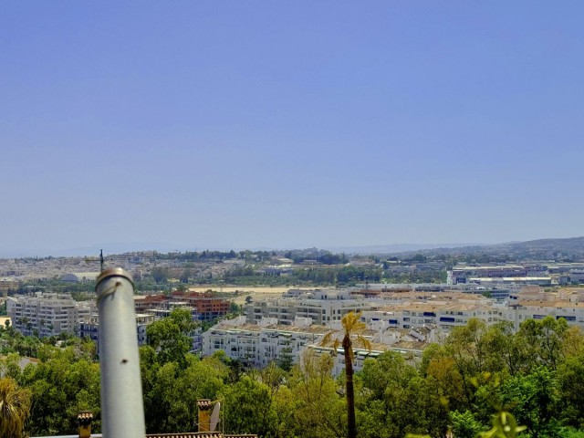  Perceel in Nueva Andalucía