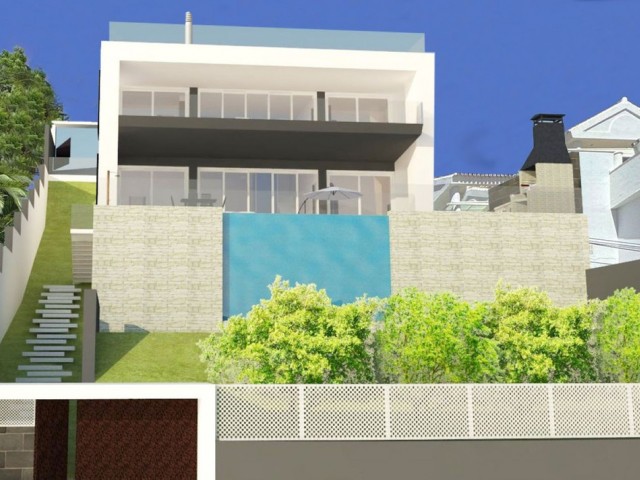  Tontti Nueva Andalucía