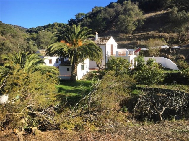 Villa, Casares, R4042702