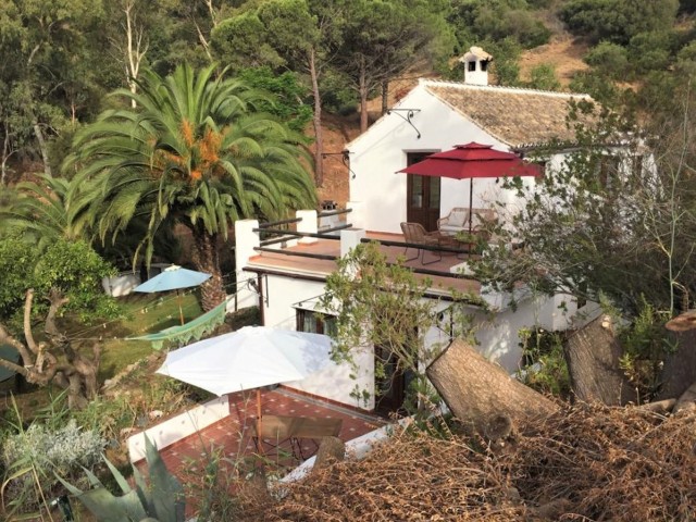 Villa, Casares, R4042702