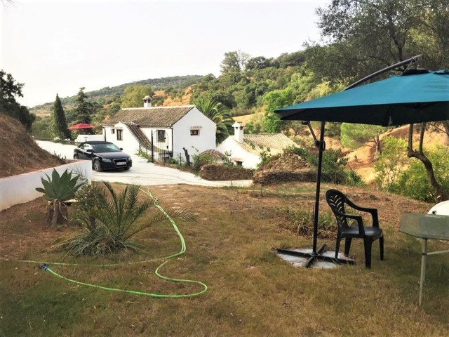 Villa, Casares, R4042702