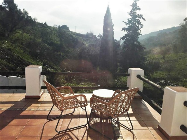 4 Schlafzimmer Villa in Casares