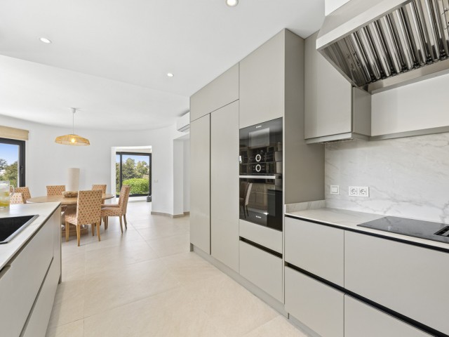 4 Schlafzimmer Villa in Guadalmina Alta