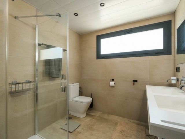 Adosado con 3 Dormitorios  en Torreblanca