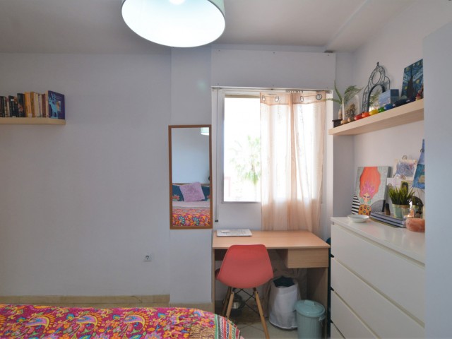 4 Bedrooms Apartment in Arroyo de la Miel