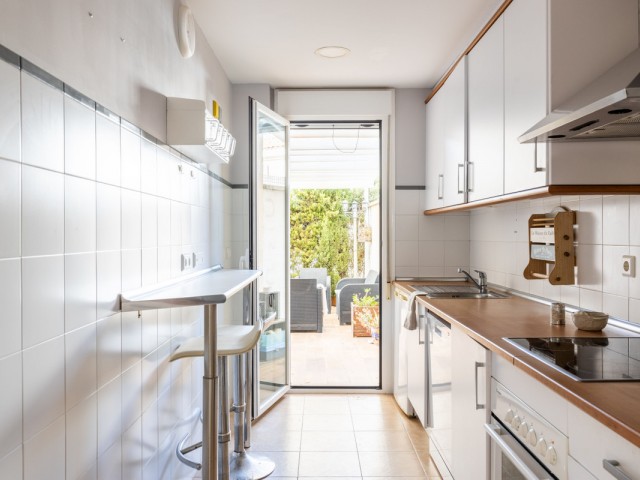 Maison mitoyenne avec 3 Chambres  à Mijas