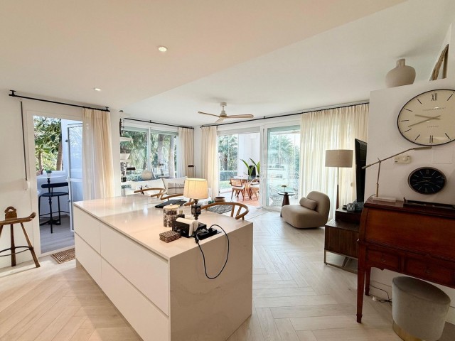 Apartment, Casares, R4813543