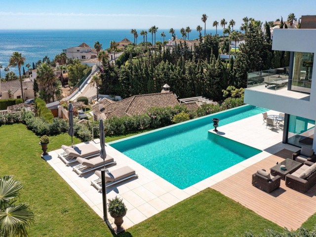 Villa Manilva - R4814434