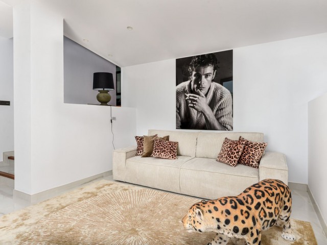 4 Soveroms Villa i Manilva