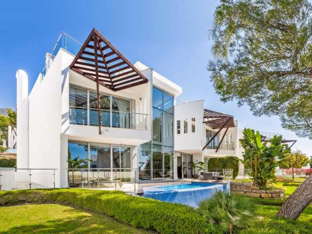 5 Bedrooms Townhouse in Sierra Blanca