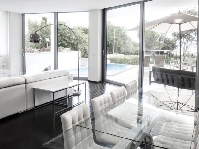 5 Bedrooms Townhouse in Sierra Blanca