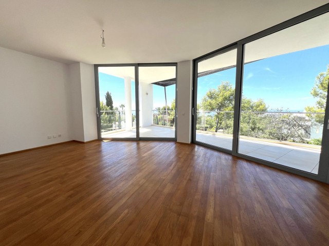 5 Makuuhuoneen Rivitalo Sierra Blanca