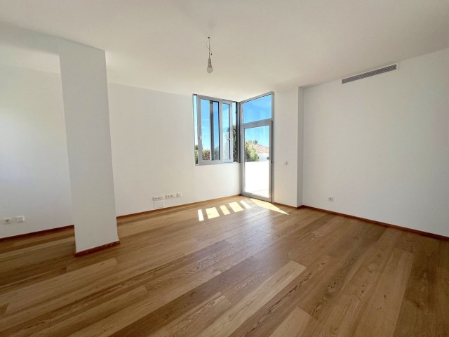 5 Makuuhuoneen Rivitalo Sierra Blanca