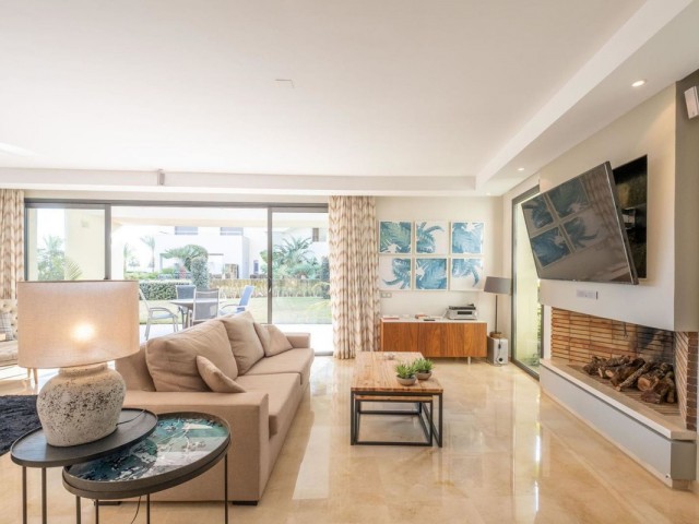 1 Bedrooms Apartment in Sierra Blanca