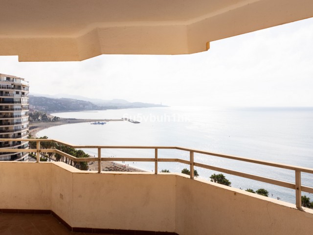 Appartement avec 4 Chambres  à Málaga