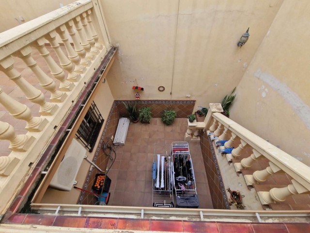 5 Bedrooms Villa in Alhaurín de la Torre