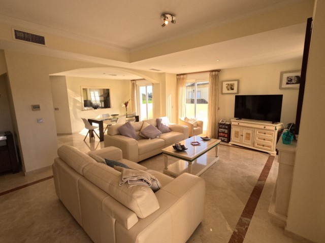 3 Slaapkamer Appartement in San Roque Club