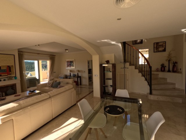 3 Slaapkamer Appartement in San Roque Club