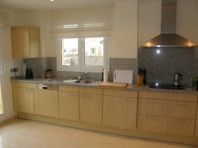 3 Schlafzimmer Apartment in San Roque Club