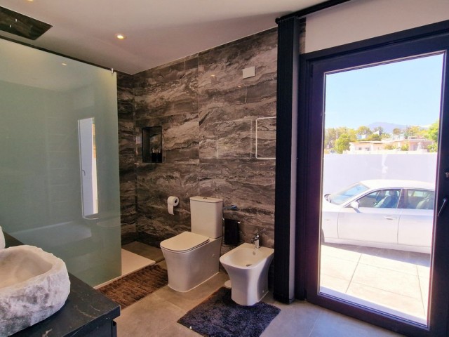 3 Soveroms Villa i San Pedro de Alcántara