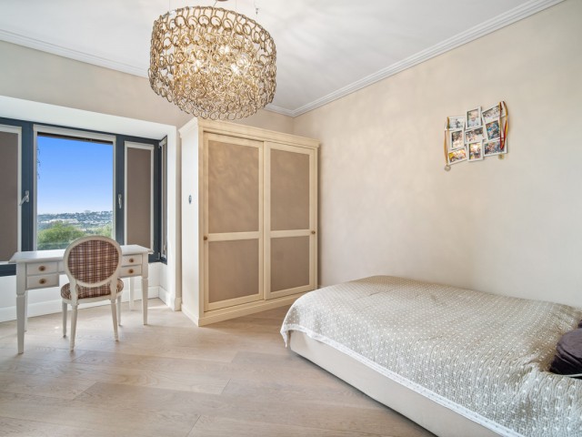 Villa avec 6 Chambres  à The Golden Mile