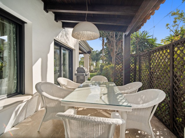 6 Bedrooms Villa in The Golden Mile