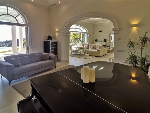 Villa avec 6 Chambres  à La Zagaleta