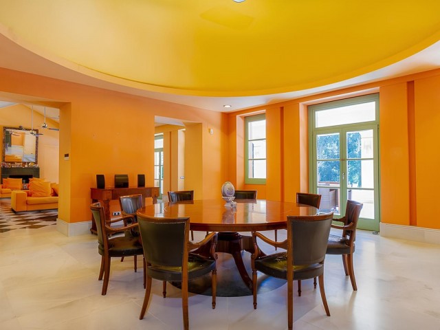 6 Sovrums Villa i Sotogrande Alto