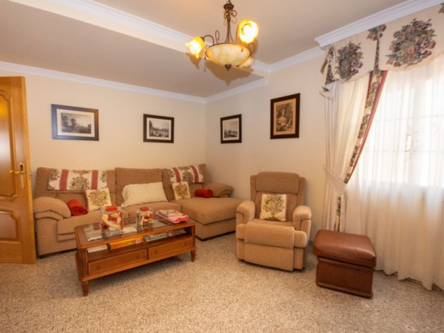 5 Schlafzimmer Reihenhaus in Mijas