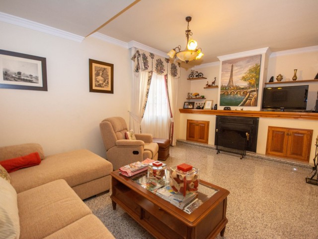 5 Schlafzimmer Reihenhaus in Mijas