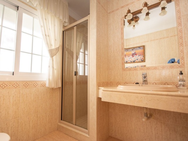 5 Schlafzimmer Reihenhaus in Mijas