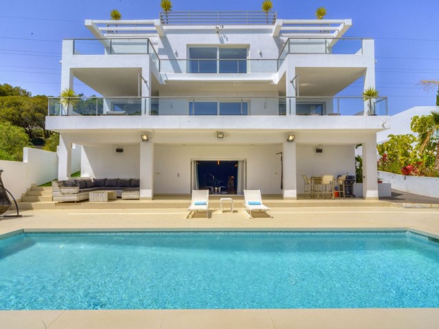 Villa avec 5 Chambres  à El Rosario