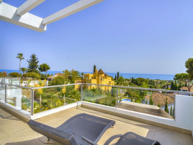 Villa avec 5 Chambres  à El Rosario