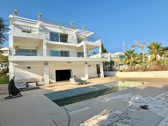 5 Soveroms Villa i El Rosario