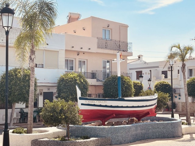 Villa, La Duquesa, R4825882