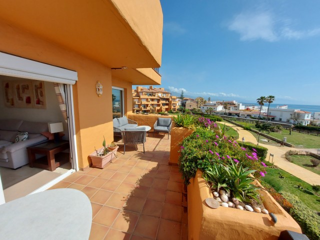 2 Slaapkamer Appartement in La Duquesa