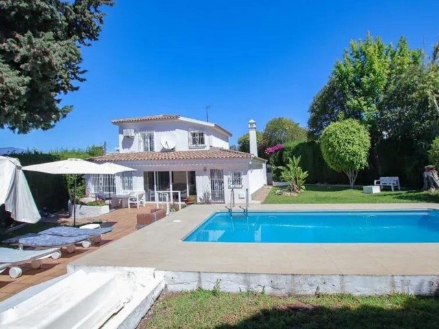 5 Slaapkamer Villa in San Pedro de Alcántara