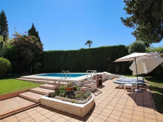 5 Slaapkamer Villa in San Pedro de Alcántara