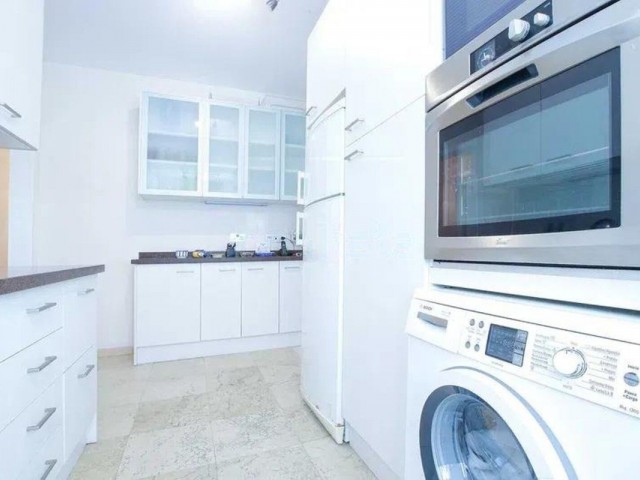 5 Slaapkamer Villa in San Pedro de Alcántara