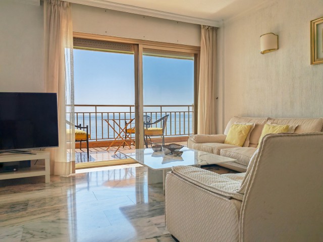 5 Bedrooms Apartment in Fuengirola