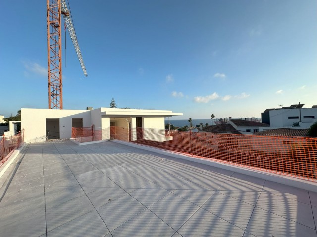 4 Bedrooms Villa in El Chaparral