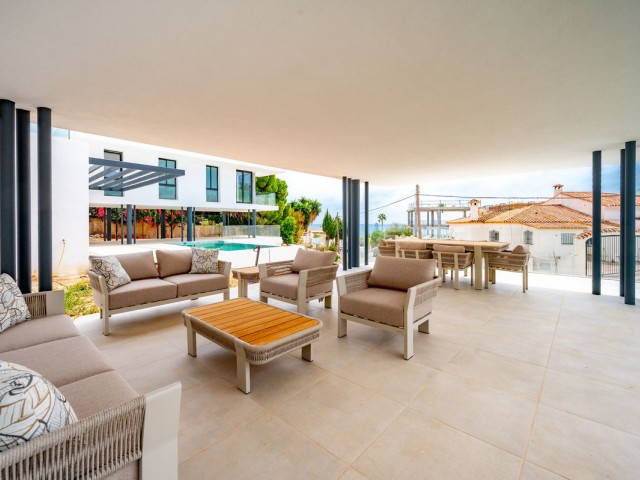 4 Slaapkamer Villa in El Chaparral