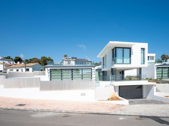 4 Slaapkamer Villa in El Chaparral