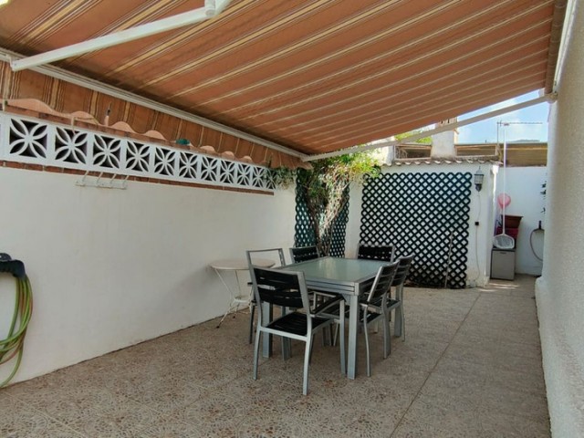 5 Bedrooms Villa in Alhaurín de la Torre